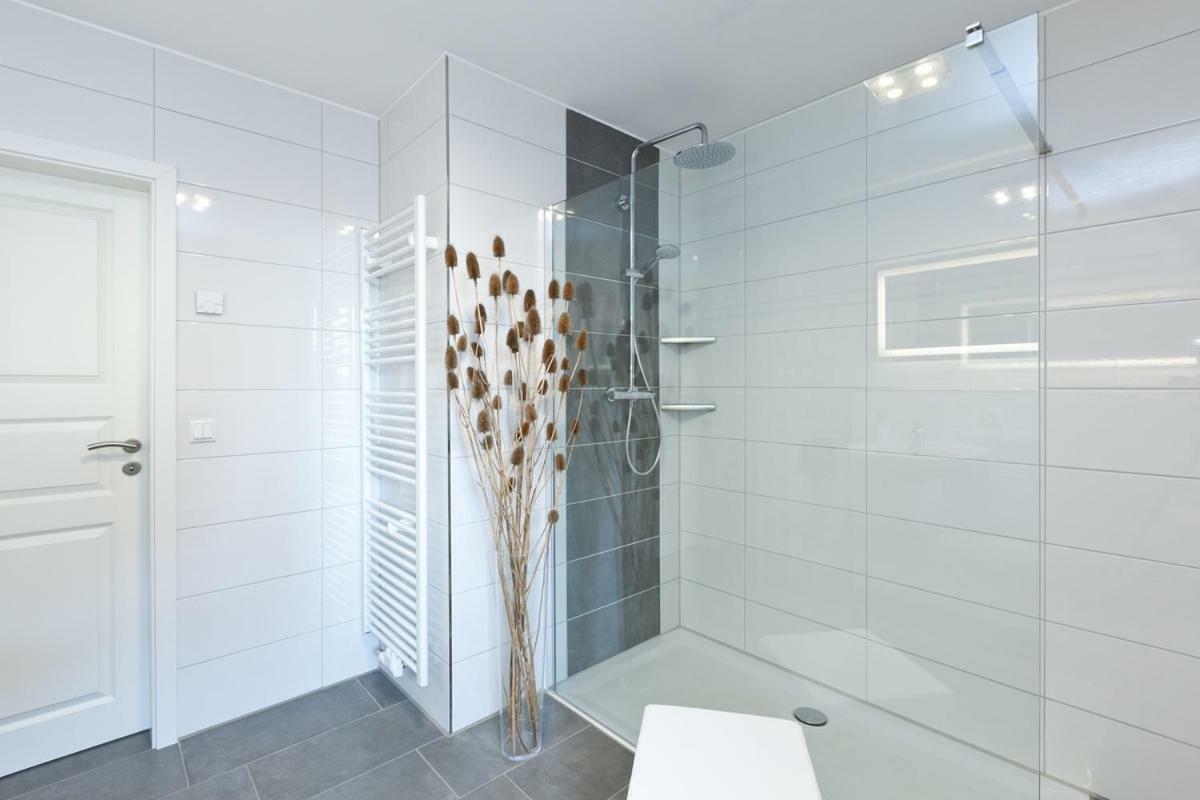 Apartment Unter Den Kiefern Robel Bagian luar foto