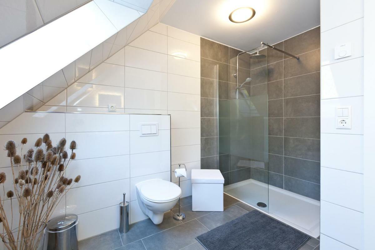 Apartment Unter Den Kiefern Robel Bagian luar foto